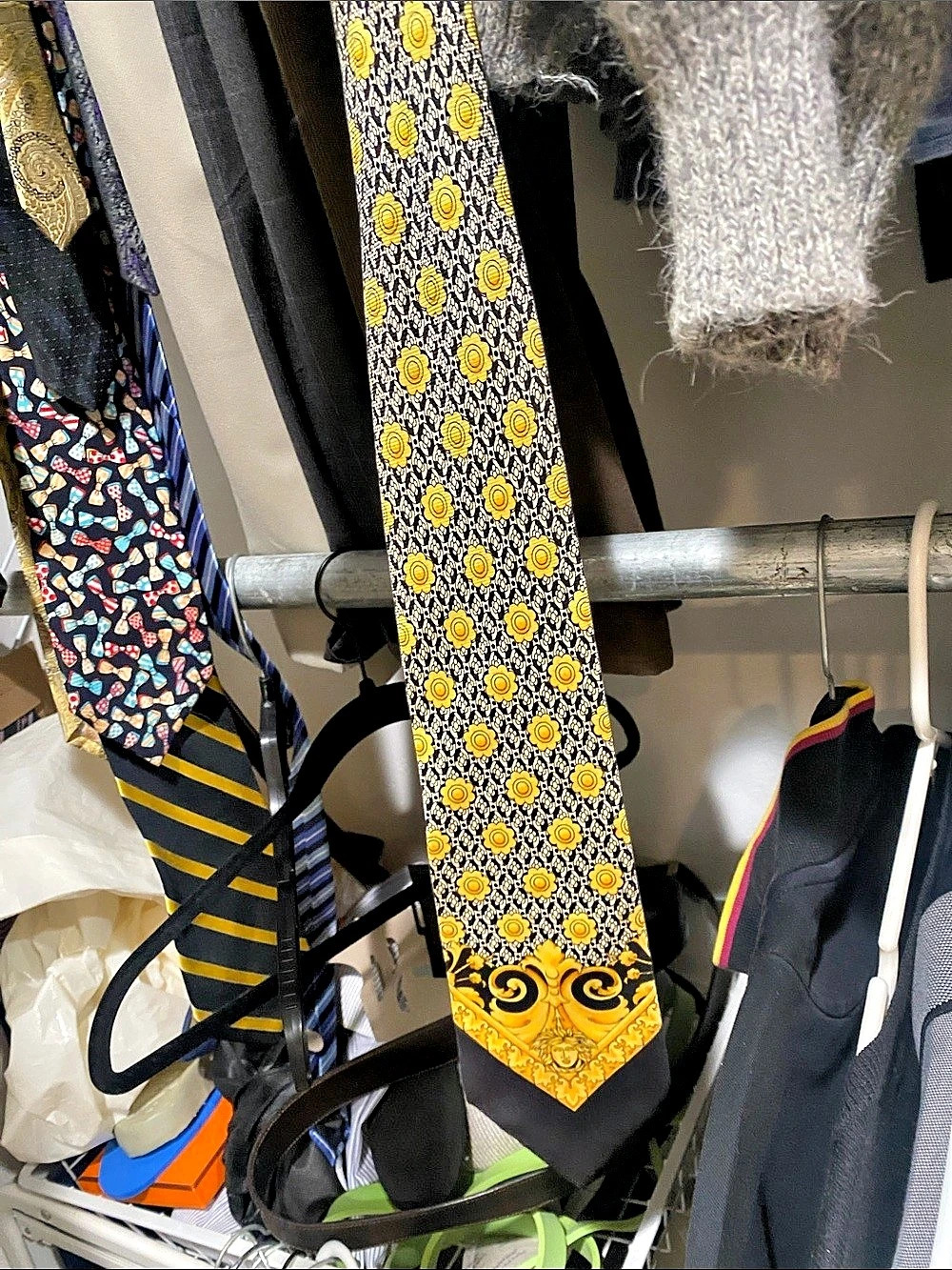 Gianni Versace Ties Black Yellow Size One Size